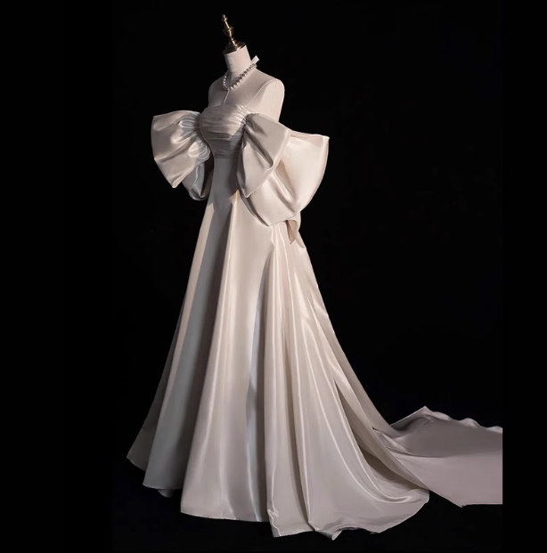 Romantic Bridal Gown Ball Gown Off The Shoulder Wedding Dresses Minimalist Bridal Gowns DP1655