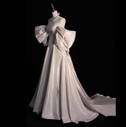 Romantic Bridal Gown Ball Gown Off The Shoulder Wedding Dresses Minimalist Bridal Gowns DP1655