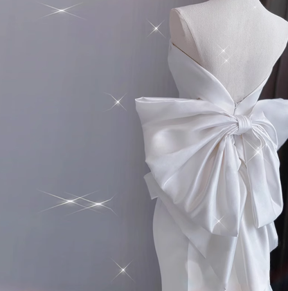 Classic Bridal Gown Mermaid Strapless Satin White Wedding Dresses Minimalist Bridal Gowns DP1657