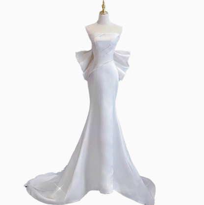 Classic Bridal Gown Mermaid Strapless Satin White Wedding Dresses Minimalist Bridal Gowns DP1657