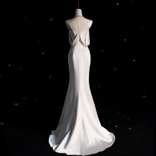 Classic Bridal Gown Mermaid One Shoulder Satin White Wedding Dresses Minimalist Bridal Gowns DP1658