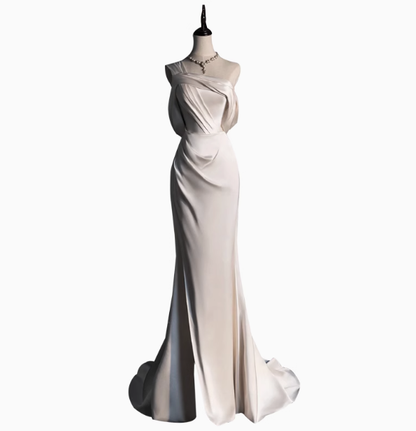 Classic Bridal Gown Mermaid One Shoulder Satin White Wedding Dresses Minimalist Bridal Gowns DP1658