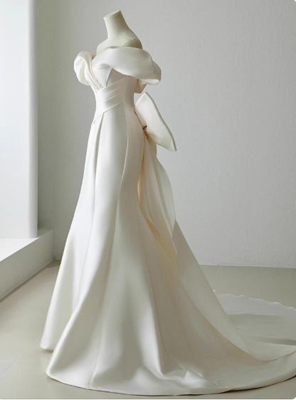 Ethereal Wedding Dress Ball Gown Off The Shoulder Satin Wedding Dresses Bridal Gowns DP1661