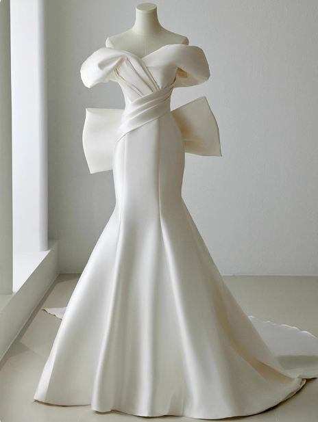 Ethereal Wedding Dress Ball Gown Off The Shoulder Satin Wedding Dresses Bridal Gowns DP1661