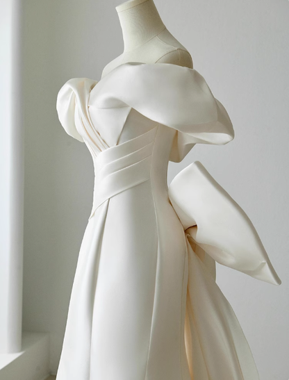 Ethereal Wedding Dress Ball Gown Off The Shoulder Satin Wedding Dresses Bridal Gowns DP1661