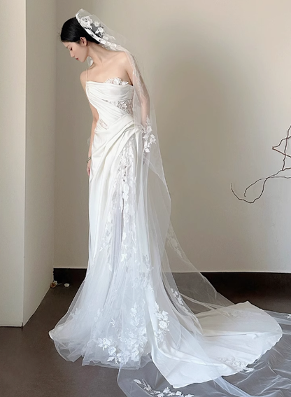 Classic Bridal Gown Sheath One Shoulder Lace White Wedding Dresses Minimalist Bridal Gowns DP1665