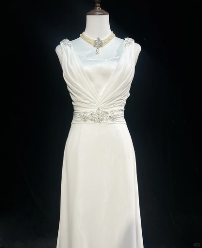 Classic Bridal Gown A line V Neck Chiffon Beads White Wedding Dresses Minimalist Bridal Gowns DP1687