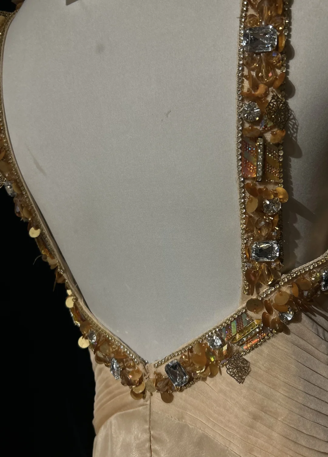 Vintage A Line Halter Chiffon Champagne Long Prom Dress Party Dress Evening Dresses DP1693