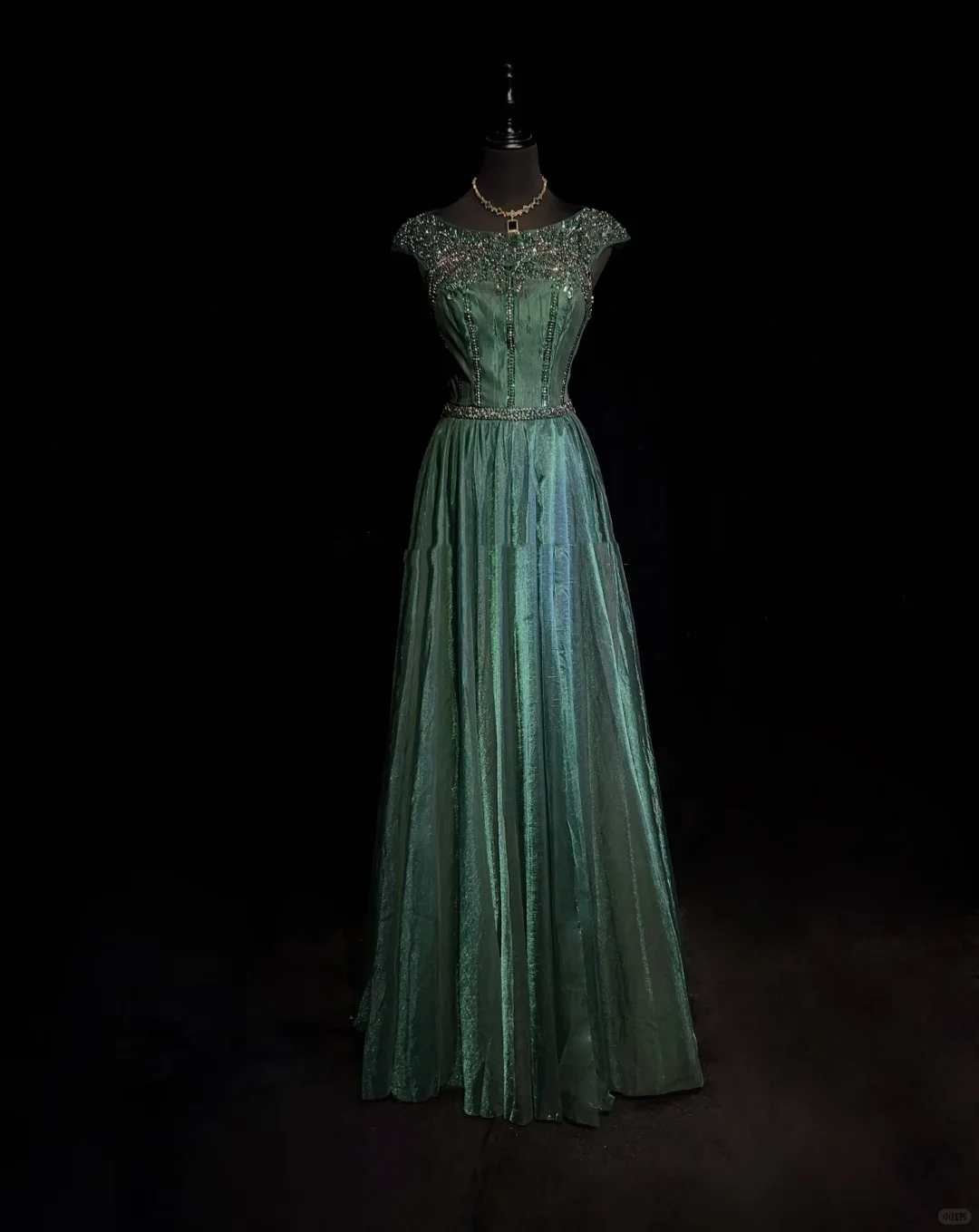 Vintage A Line Scoop Green Tulle Slit Long Prom Dress Party Dress Evening Dresses DP1695