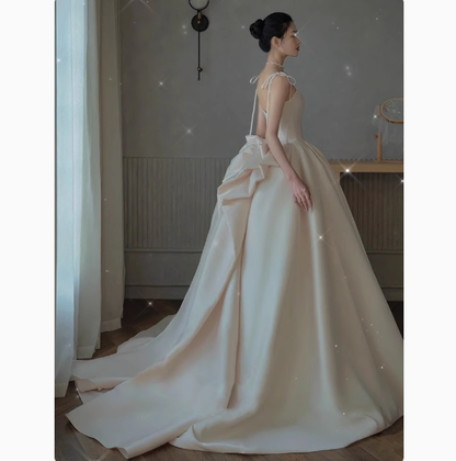 Pretty Wedding Dress Ball Gown Spaghetti Straps Satin Wedding Dresses Bridal Gowns DP1799