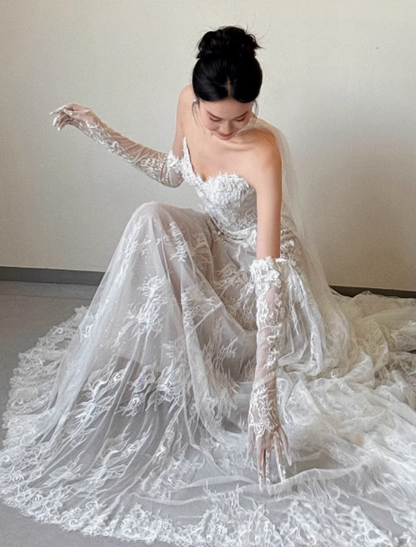 Classic Bridal Dress A line Sweetheart Lace White Wedding Dresses Minimalist Bridal Gowns DP1801