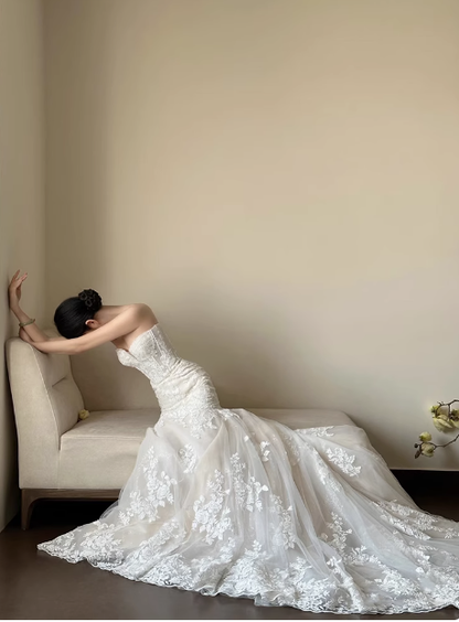 Classic Bridal Dress Mermaid Sweetheart Lace White Wedding Dresses Minimalist Bridal Gowns DP1806