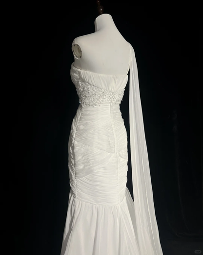 Vintage Bridal Gown Mermaid One Shoulder White Long Wedding Dresses Minimalist Bridal Gowns DP1838