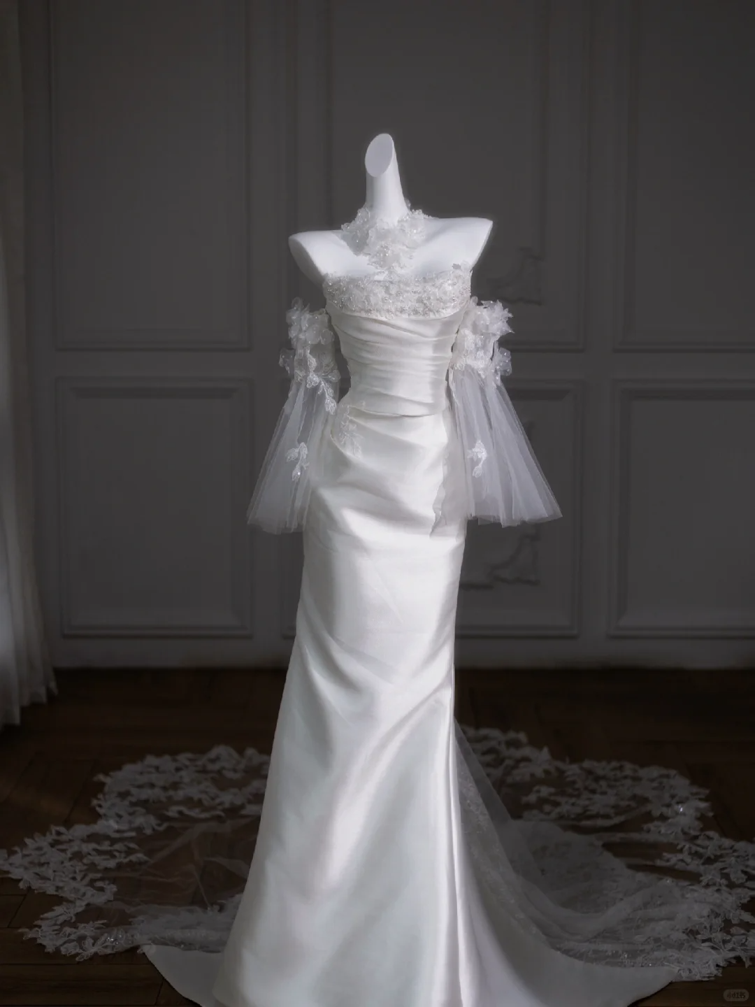 Retro Wedding Dress Mermaid Strapless Long Satin White Floral Wedding Dresses Bridal Gowns DP1852