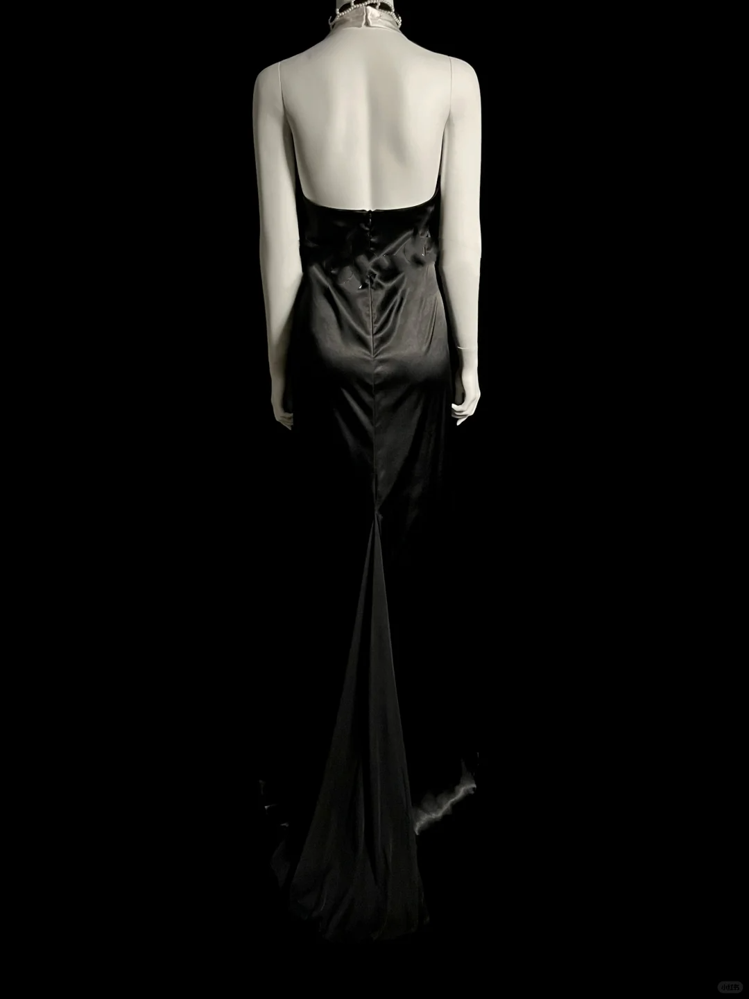 Vintage Mermaid Halter Black Satin Long Evening Party Gowns Evening Formal Dresses Prom Dress DP2032