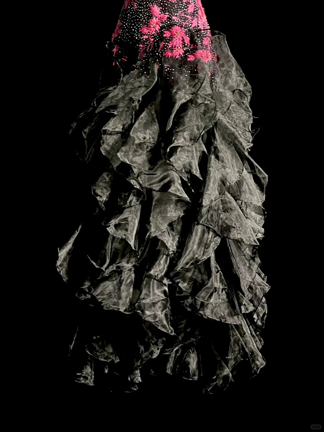 Vintage Ball Gown Halter Black Beaded Long Prom Dress Party Dress Graduation Dresses Evening Gowns DP2042