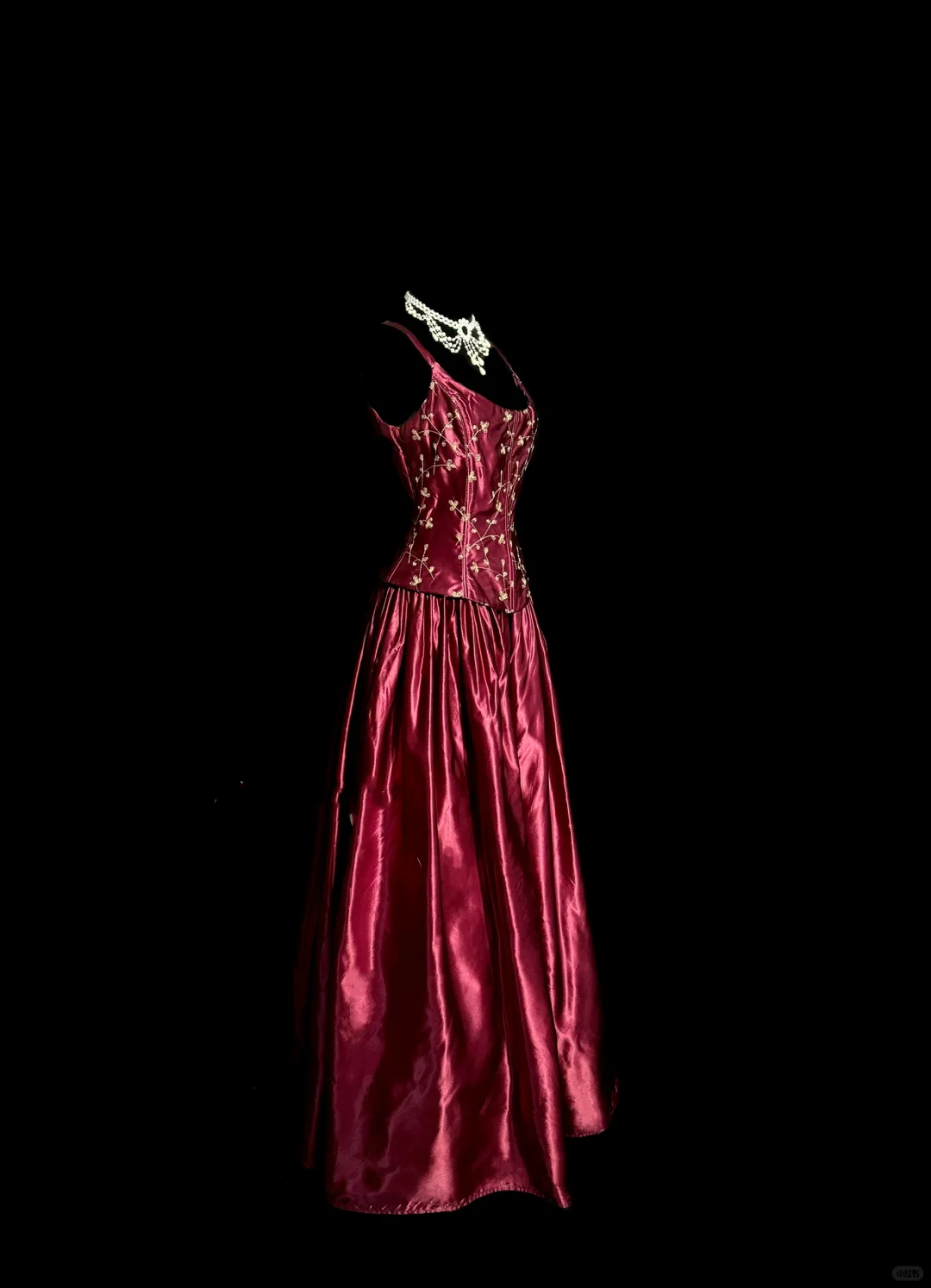 Vintage A line Straps Burgundy Satin Long Prom Dress Party Dress Graduation Dresses DP2078