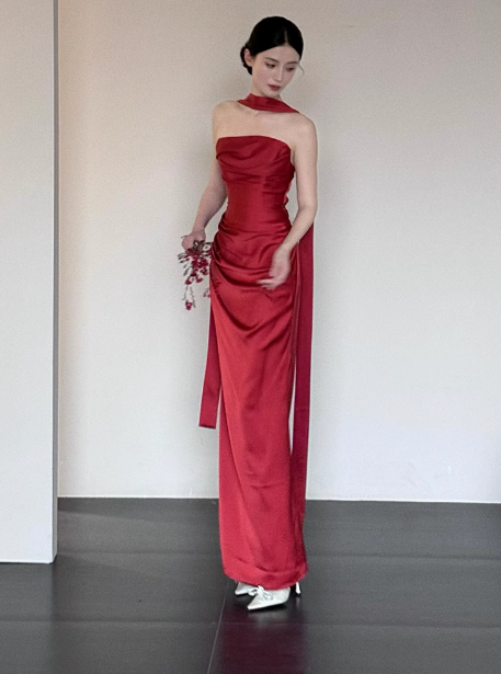 Gorgeous Sheath Strapless Burgundy Satin Prom Dresses Formal Summer Wedding Guest Dresses Wedding Guest Outfits With Scarf DP2249