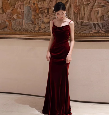 Elegant Sheath Spaghetti Straps Burgundy Velvet Prom Dresses Formal Summer Wedding Guest Dresses Wedding Guest Outfits DP2274