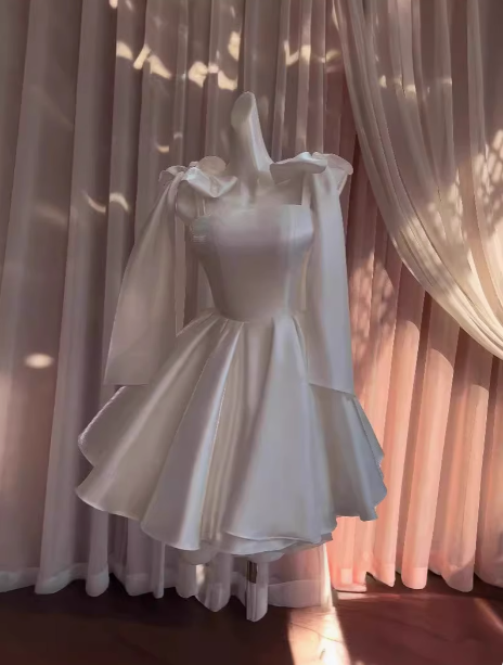 Sexy A line Spaghetti Straps Satin Corset Short Homecoming Dress Summer Hoco Dresses Cocktail Dress Birthday Outfits DP2298