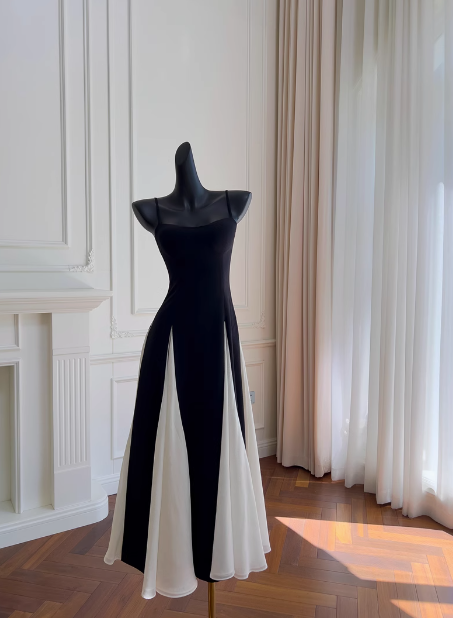 Elegant A line Spaghetti Straps Black Prom Dresses Formal Summer Wedding Guest Dresses Wedding Guest Outfit DP2306