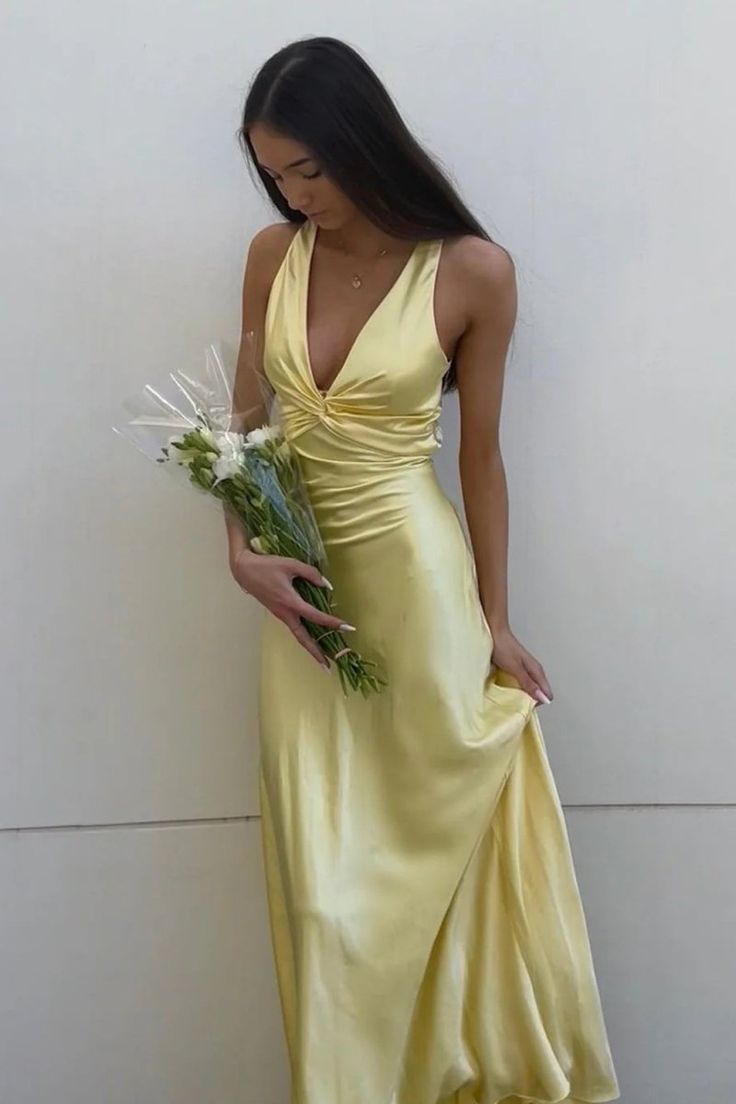 Chic Halter V-Neck Pleated Satin Sleeveless Long Party Dress Prom Dresses DP239