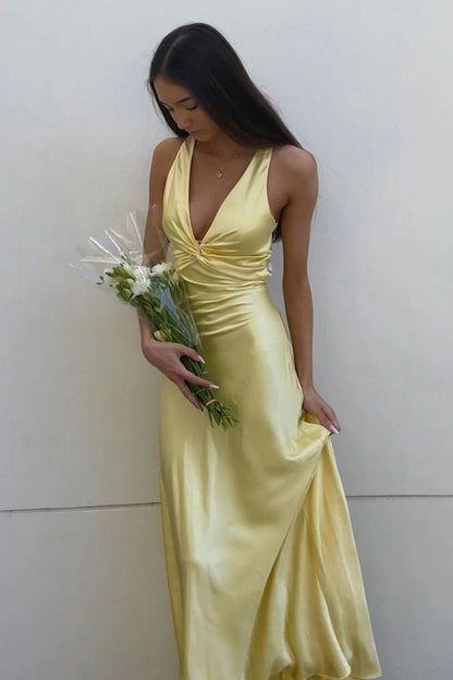 Chic Halter V-Neck Pleated Satin Sleeveless Long Party Dress Prom Dresses DP239