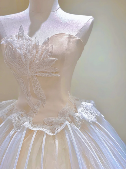 Timeless Ball Gown Sweetheart Tulle Long White Wedding Dresses Brides Dress DP326