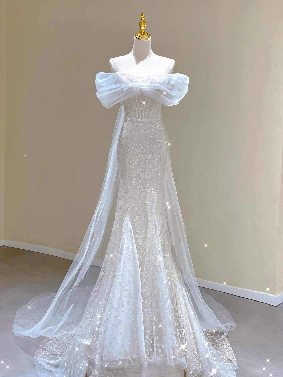 Unique Mermaid Off The Shoulder Ruffles Sequin Long Wedding Dresses Brides Dress DP336