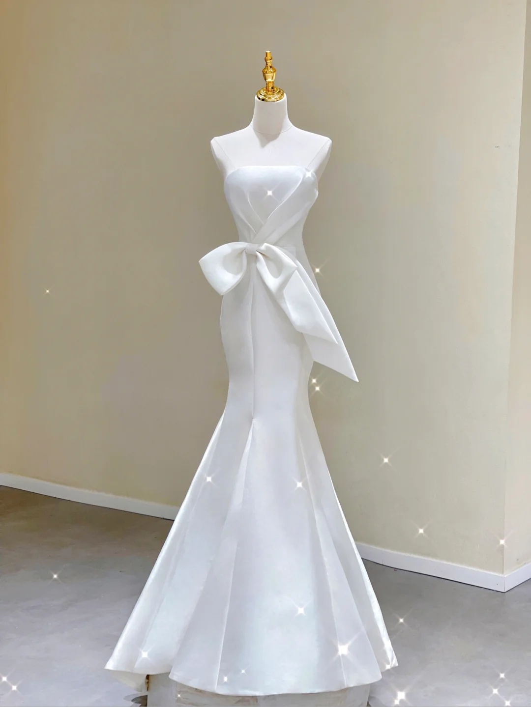 Unique Mermaid Strapless Neckline Satin Long Wedding Dresses White Brides Dress DP337