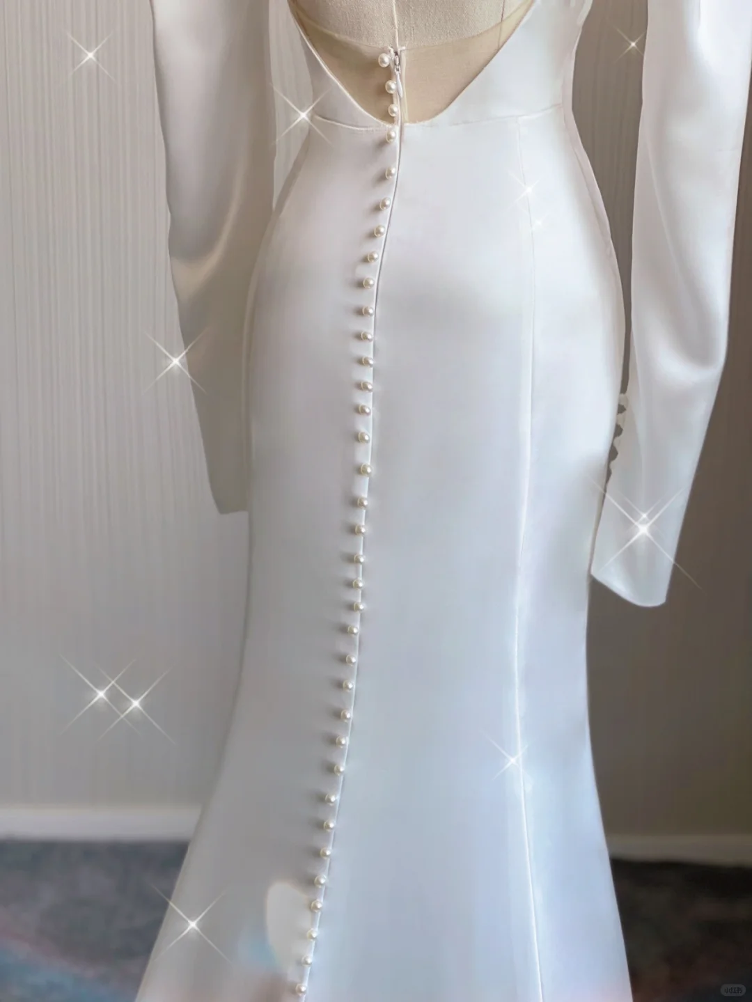 Simple Mermaid Sweetheart Neckline Long Satin White Wedding Dresses Brides Dress DP356