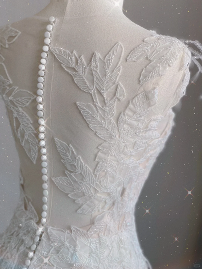 Luxury Ball Gown Scoop Neckline Long White Lace Wedding Dresses Bride Dress DP358