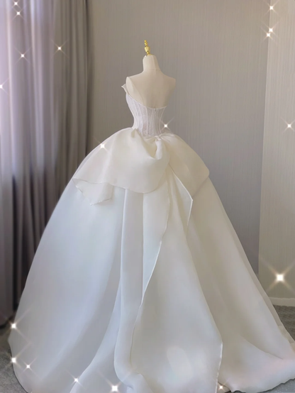 Timeless Ball Gown Strapless Long Satin White Sweep Train Wedding Dresses Brides Dress DP380