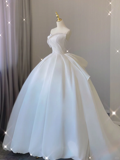 Timeless Ball Gown Strapless Long Satin White Sweep Train Wedding Dresses Brides Dress DP380