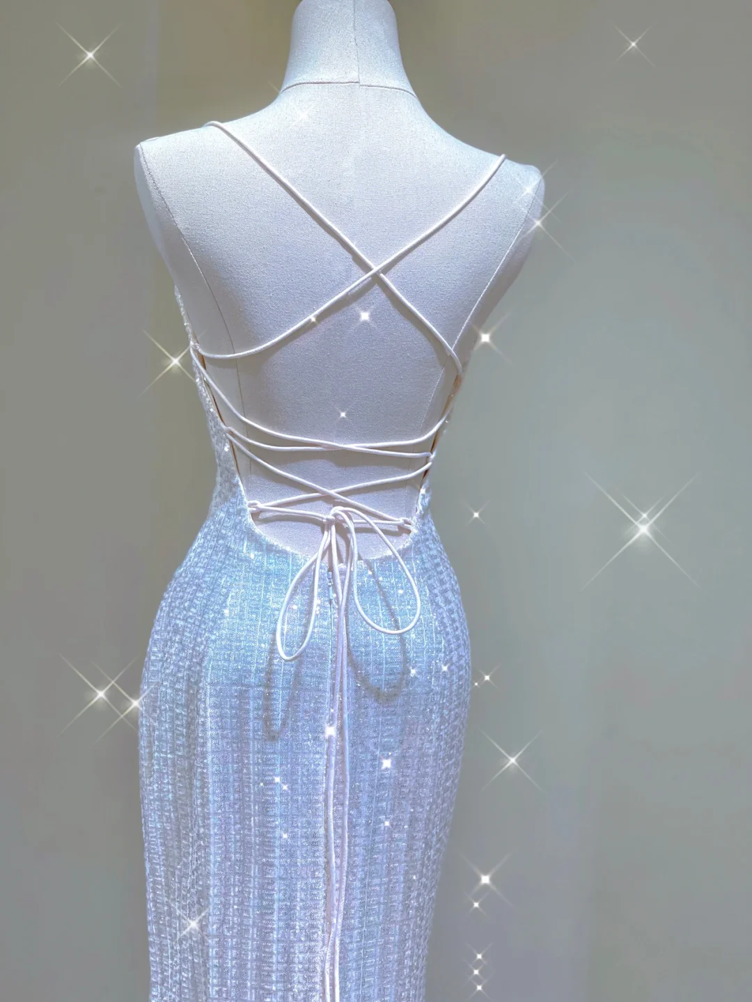 Simple Mermaid Spaghetti Straps Long White Wedding Dresses Backless Summer Brides Dress DP381