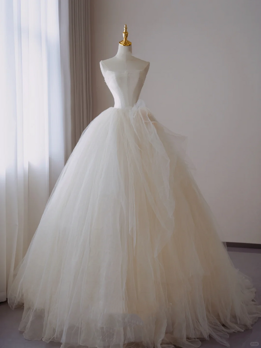 Timeless Ball Gown Strapless Long Tulle White Sweep Train Wedding Dresses Brides Dress DP435