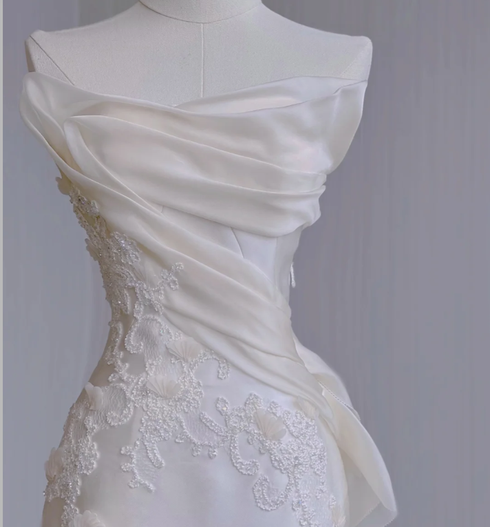 Dreamy Mermaid Strapless Long Satin Wedding Dresses Summer Brides Dress DP436