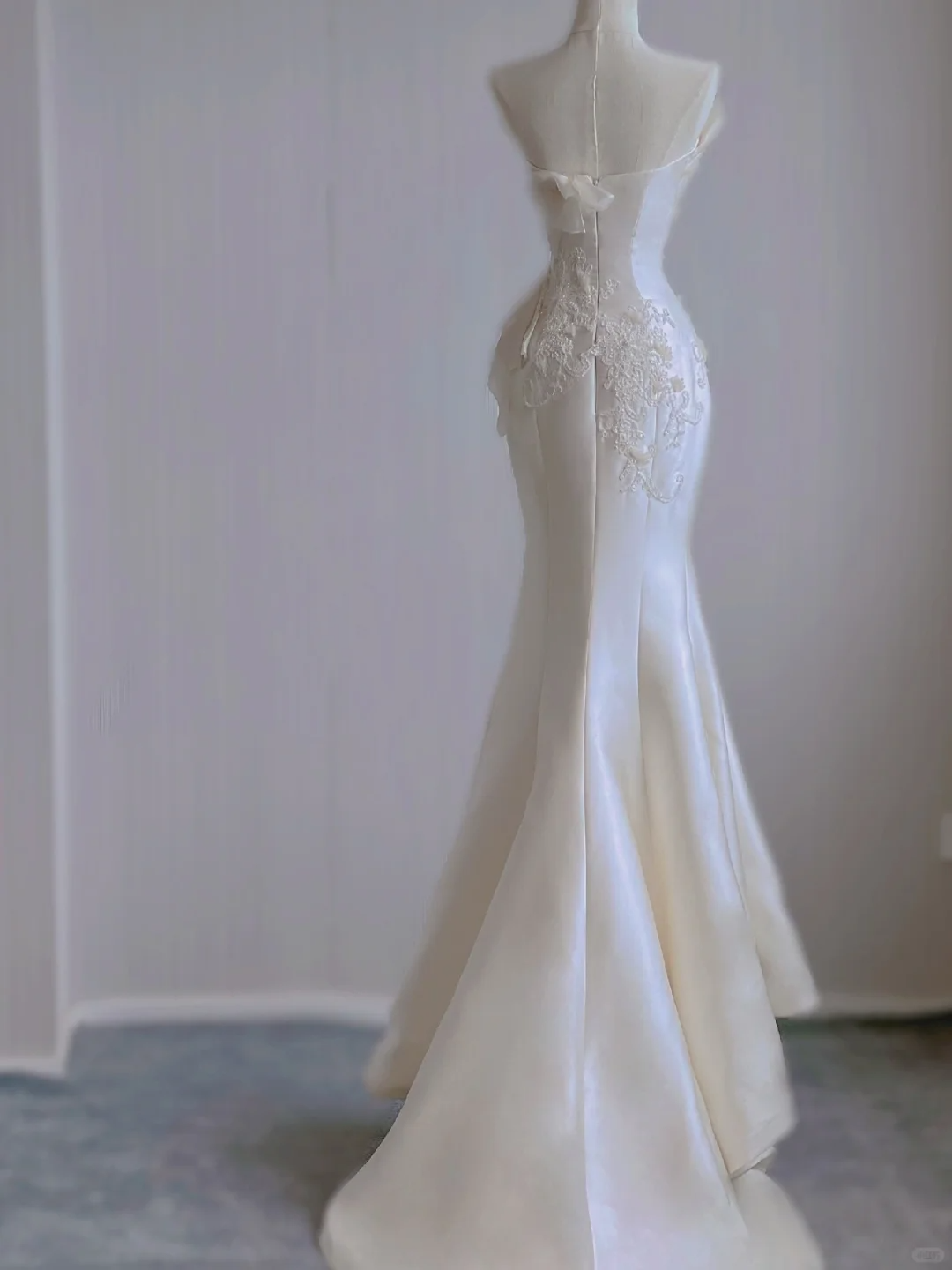 Dreamy Mermaid Strapless Long Satin Wedding Dresses Summer Brides Dress DP436