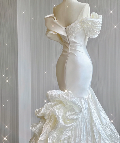 Timeless Mermaid Off The Shoulder White Short Sleeves Wedding Dresses Brides Dress DP439