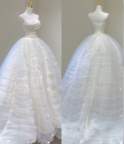 Unique Ball Gown Sweetheart Satin Wedding Dresses White Brides Dress DP440