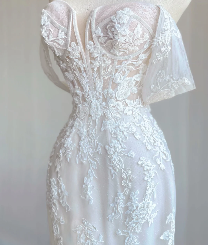 Classy Elegant Mermaid Sweetheart White Lace Wedding Dresses Brides Dress DP441