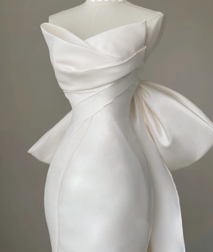 Classy Elegant Mermaid Sweetheart White Satin Wedding Dresses Brides Dress DP447