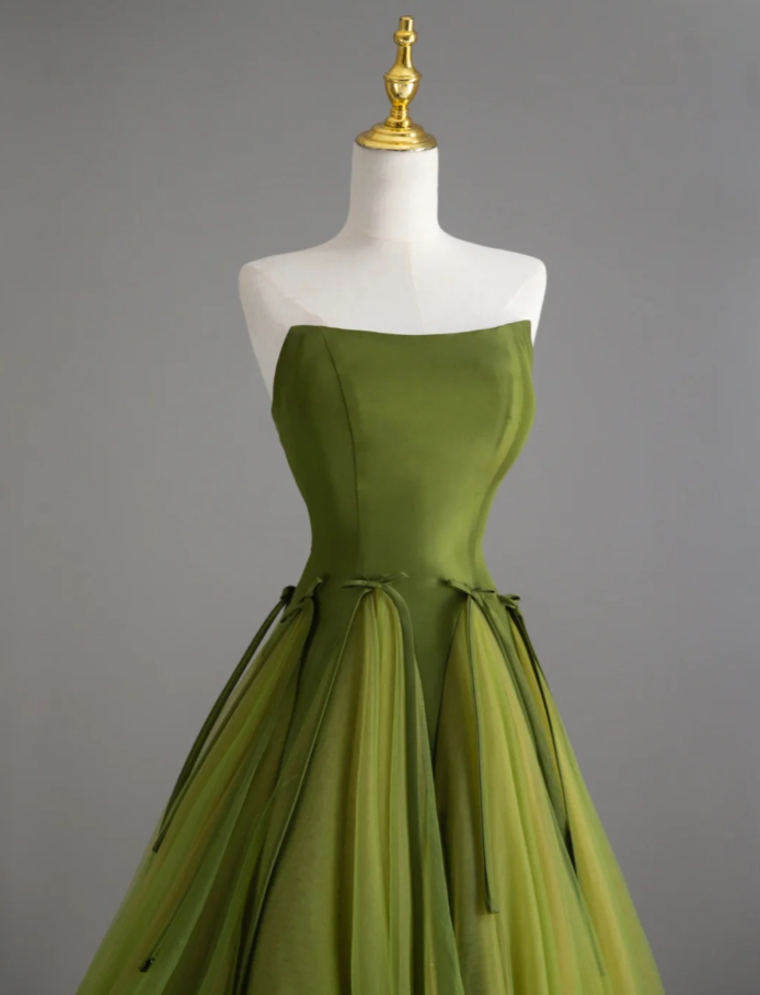 Classy Ball Gown Strapless Green Tulle Prom Dresses Birthday Dresses Dance Party Dress Graduation Prom Dresses DP505