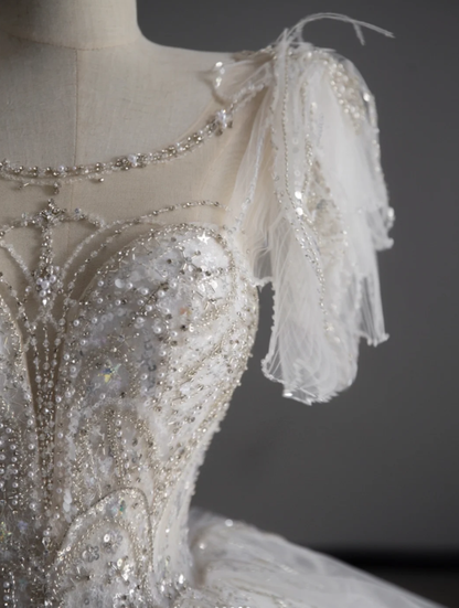 Timeless Ball Gown Scoop Short Sleeves Long Satin White Sweep Train Wedding Dresses Brides Dress DP507