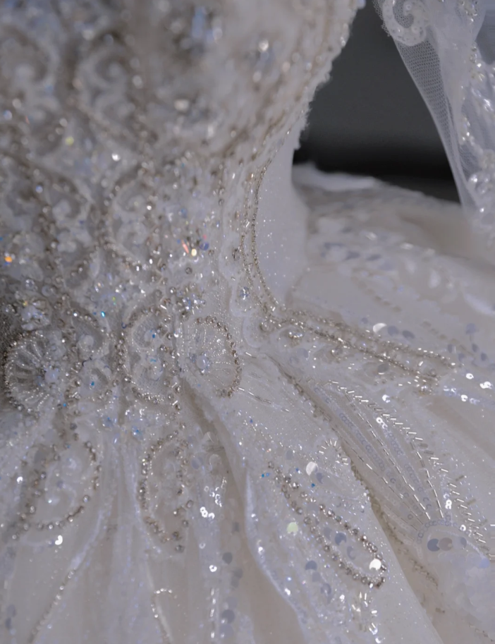 Timeless Ball Gown V Neckline Long Sleeves Long Satin White Sweep Train Wedding Dresses Brides Dress DP509