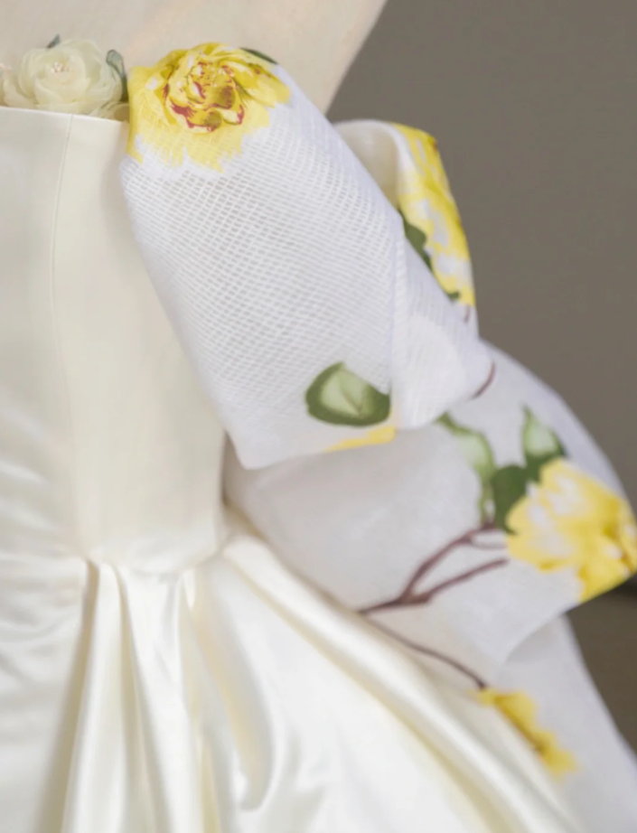 Dreamy Ball Gown Off The Shoulder Satin Long Floral Wedding Dresses Summer Brides Dress DP518