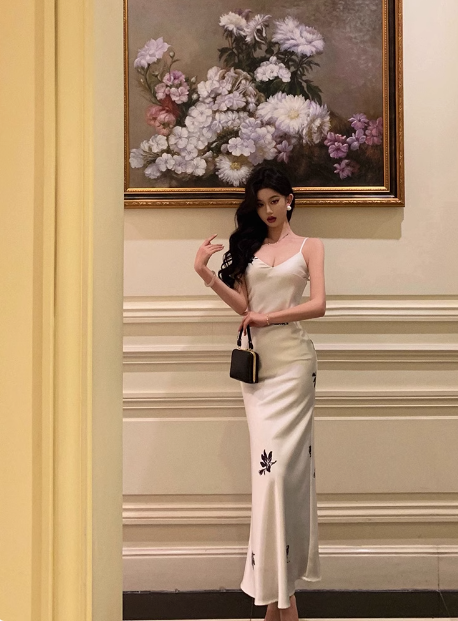 Cute Mermaid Spaghetti Straps Sleeveless White 18th Birthday Dress Party Gown Birthday Outfits For Women DP0539