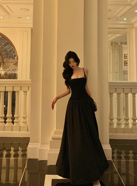 Elegant A line Spaghetti Straps Black Sleeveless 21st Birthday Dress Party Gown Birthday Outfits Birthday Dress Ideas For Women DP543