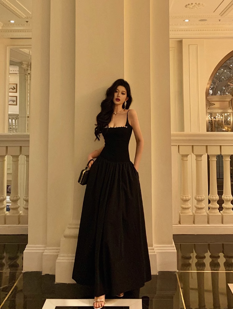 Elegant A line Spaghetti Straps Black Sleeveless 21st Birthday Dress Party Gown Birthday Outfits Birthday Dress Ideas For Women DP543