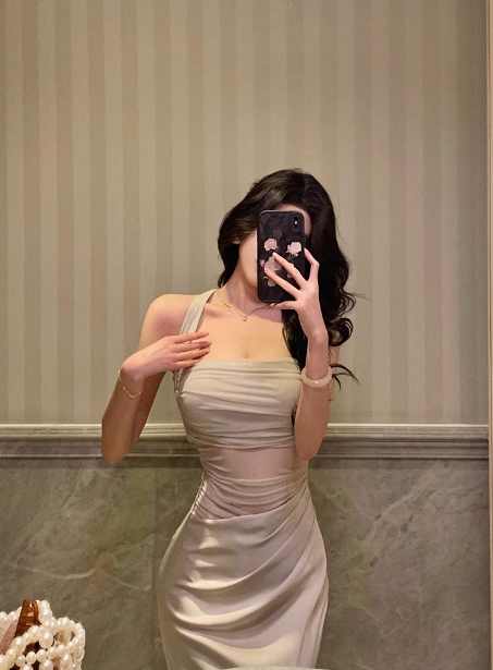 Elegant Mermaid Halter Satin Sleeveless 18th Birthday Dress Party Gown Birthday Outfits Birthday Dress Ideas For Women DP567